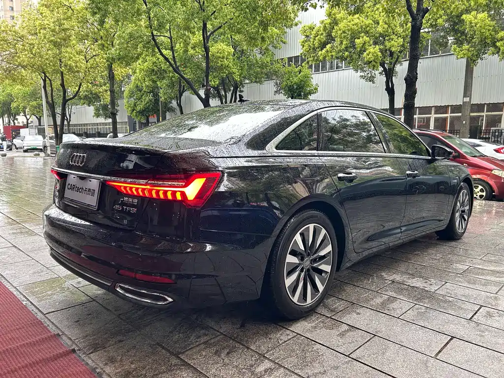 Audi A6L 2021 45 TFSI Premium Elegant Model купить на сайте DeffCars