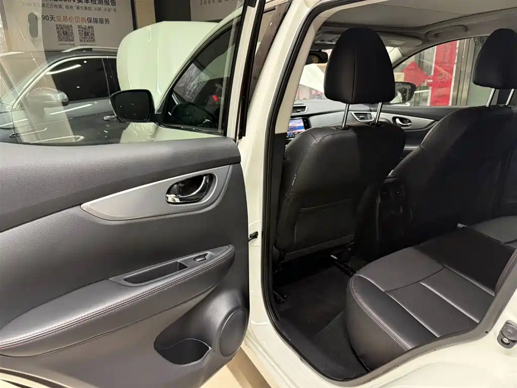 Qashqai 2022 2.0L CVT XV Prem Deluxe Edition купить на сайте DeffCars