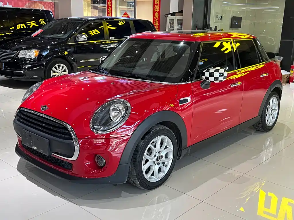 MINI 2019 1.5T ONE five-door version купить на сайте DeffCars