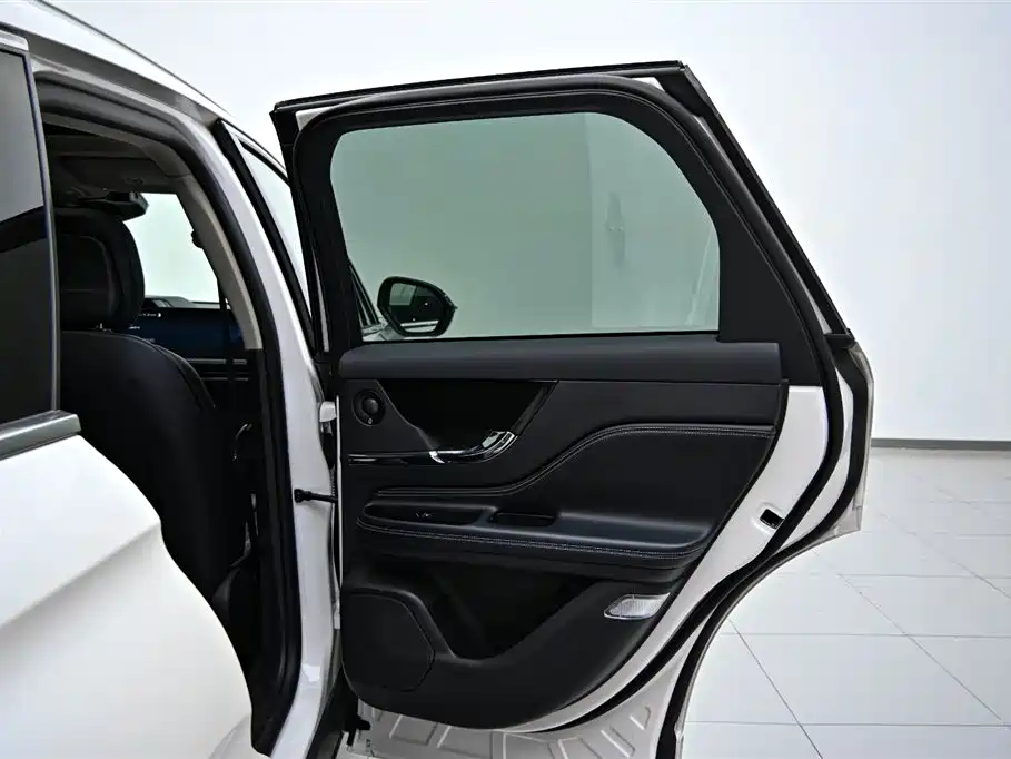 Adventurer 2024 2.0T four-wheel drive premium version купить на сайте DeffCars