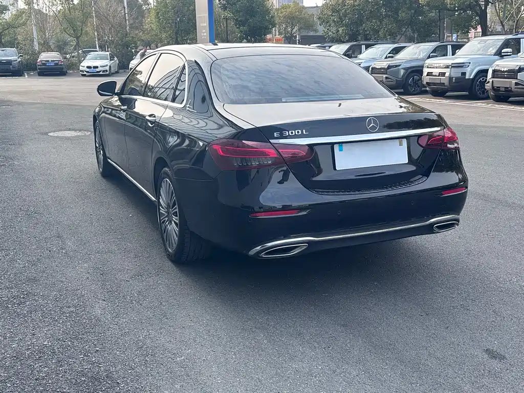 Mercedes-Benz E-Class 2023 E 300 L Fashion купить на сайте DeffCars