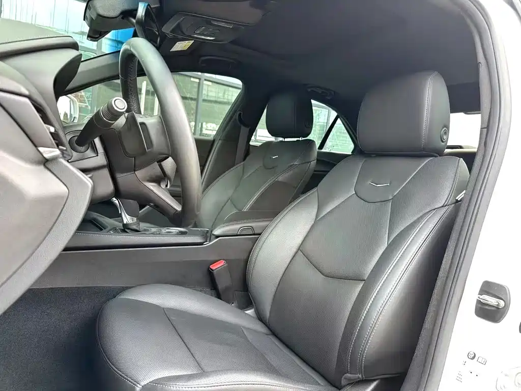 Cadillac CT4 2022 28T Luxury Edition купить на сайте DeffCars