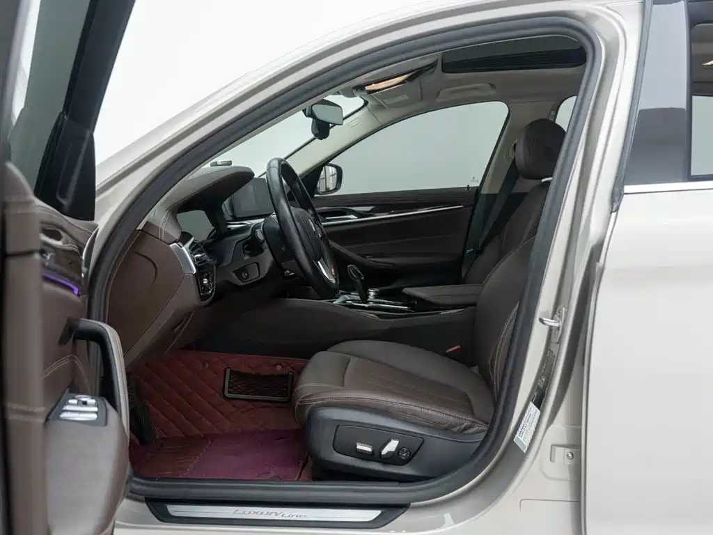 BMW 5 Series 2020 525Li Luxury Package купить на сайте DeffCars