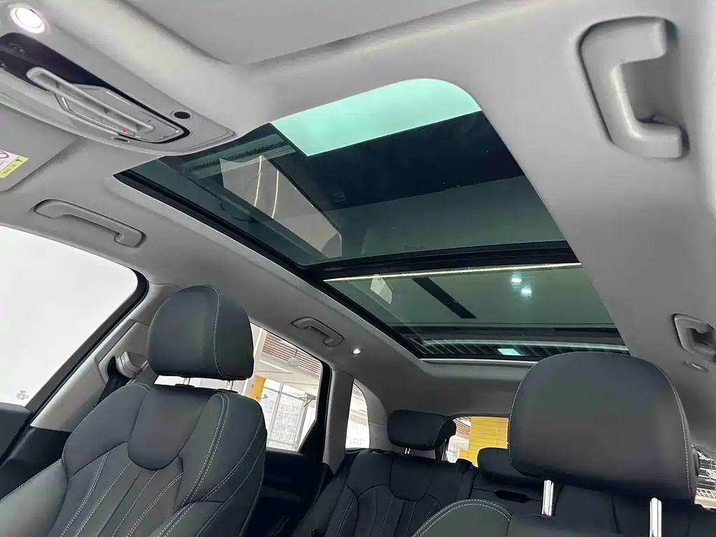 Audi Q5L 2021 40 TFSI Fashionable and Dynamic купить на сайте DeffCars