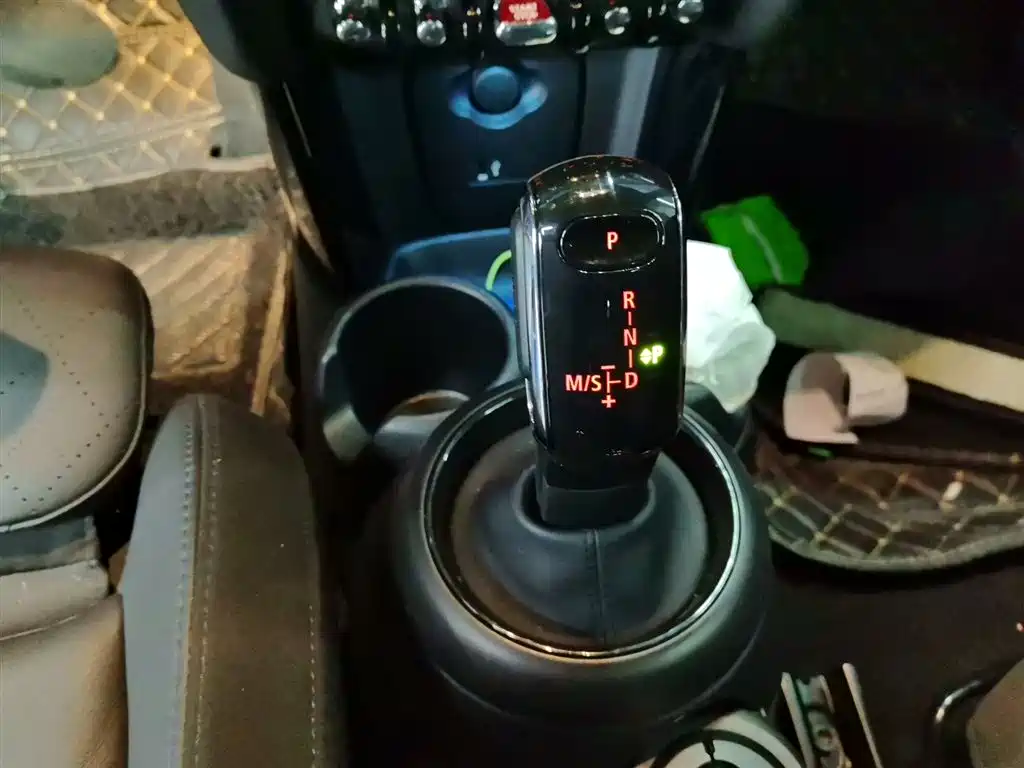 MINI 2023 facelift 2.0T COOPER S Artist купить на сайте DeffCars