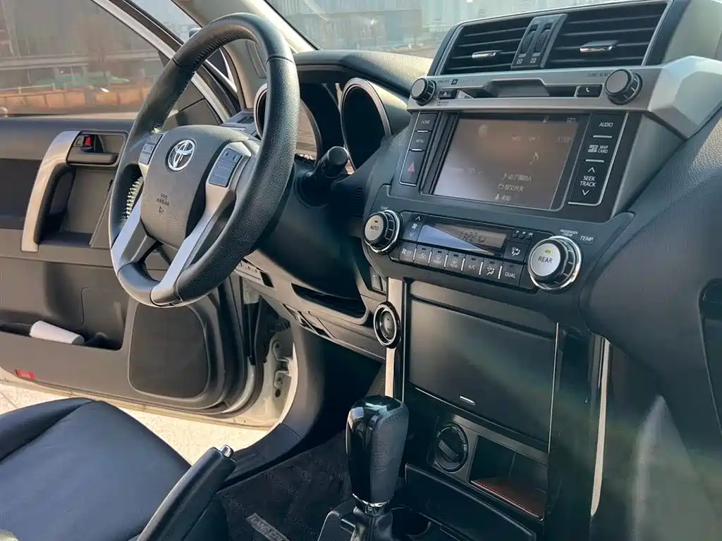 Prado 2016 2.7L automatic luxury version купить на сайте DeffCars