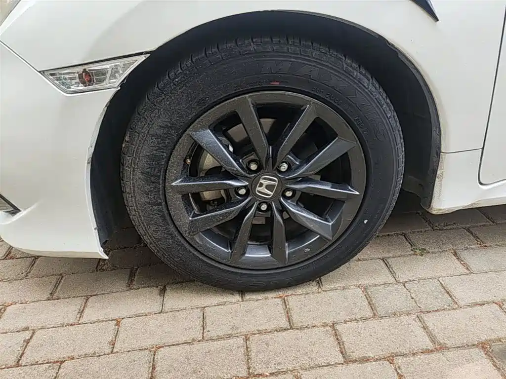 Civic 2019 220TURBO CVT Dynamic Edition National VI купить на сайте DeffCars