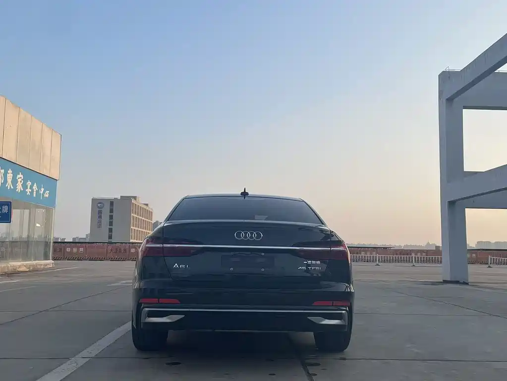 Audi A6L 2023 45 TFSI Premium Dynamic Model купить на сайте DeffCars