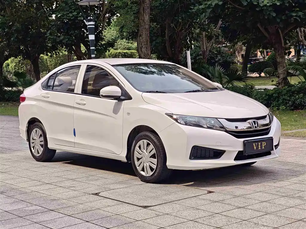 Fengfan 2019 1.5L CVT Comfort Edition купить на сайте DeffCars