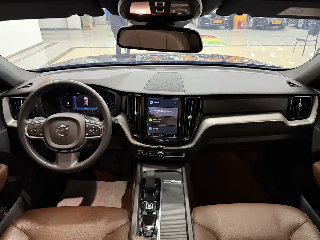 Volvo XC60 2022 B5 four-wheel drive Zhiyi Luxury Edition купить на сайте DeffCars