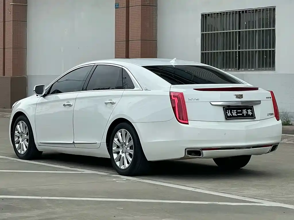 Cadillac XTS 2016 28T Elite купить на сайте DeffCars