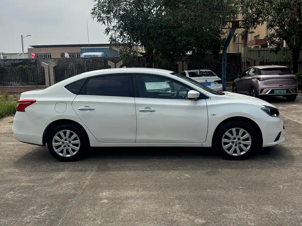 Sylphy 2022 Classic 1.6XE CVT Comfort Edition купить на сайте DeffCars