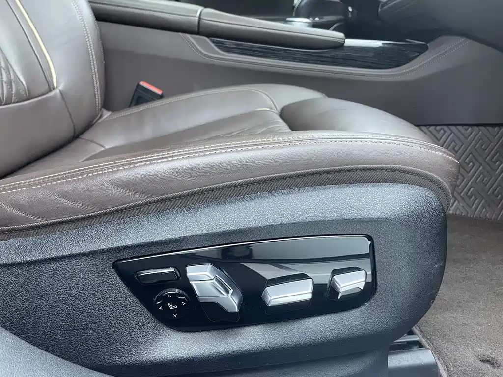 BMW 7 Series 2021 730Li M Sports Package купить на сайте DeffCars