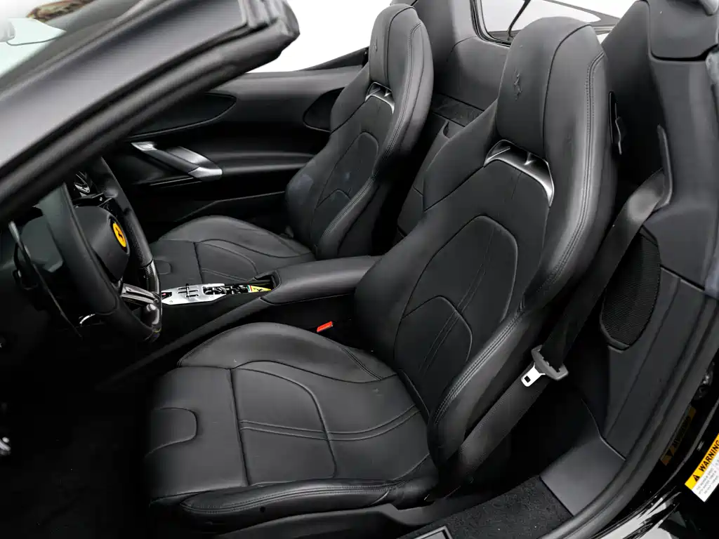SF90 2021 3.9T V8 Spider купить на сайте DeffCars