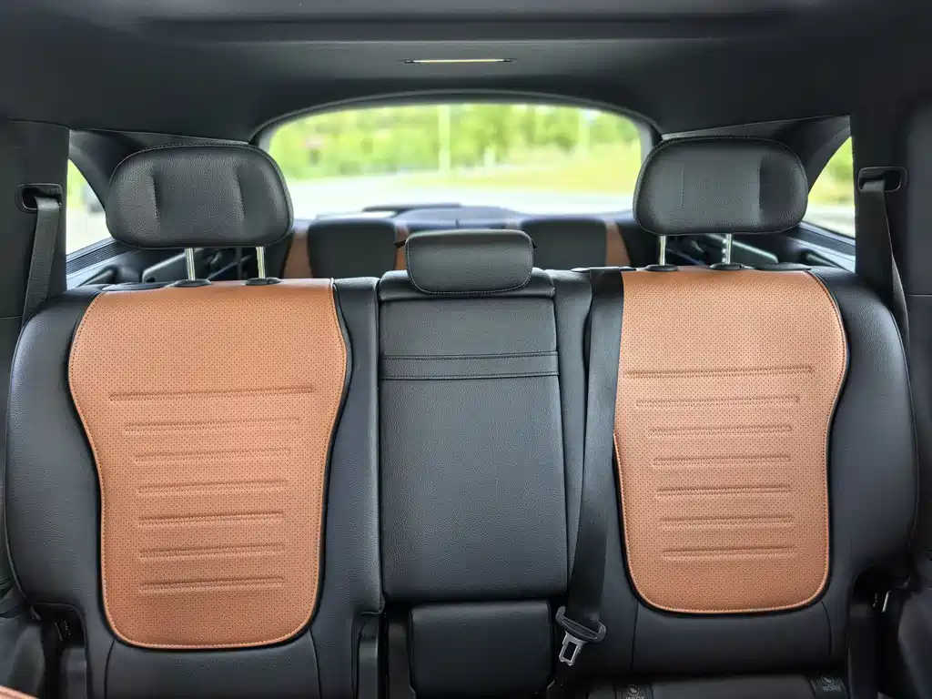 Mercedes-Benz GLC 2023 facelift GLC 300 L 4MATIC dynamic 7-seater купить на сайте DeffCars
