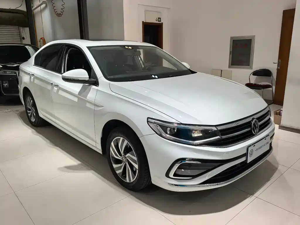Bora 2023 200TSI DSG Yuexing Edition купить на сайте DeffCars