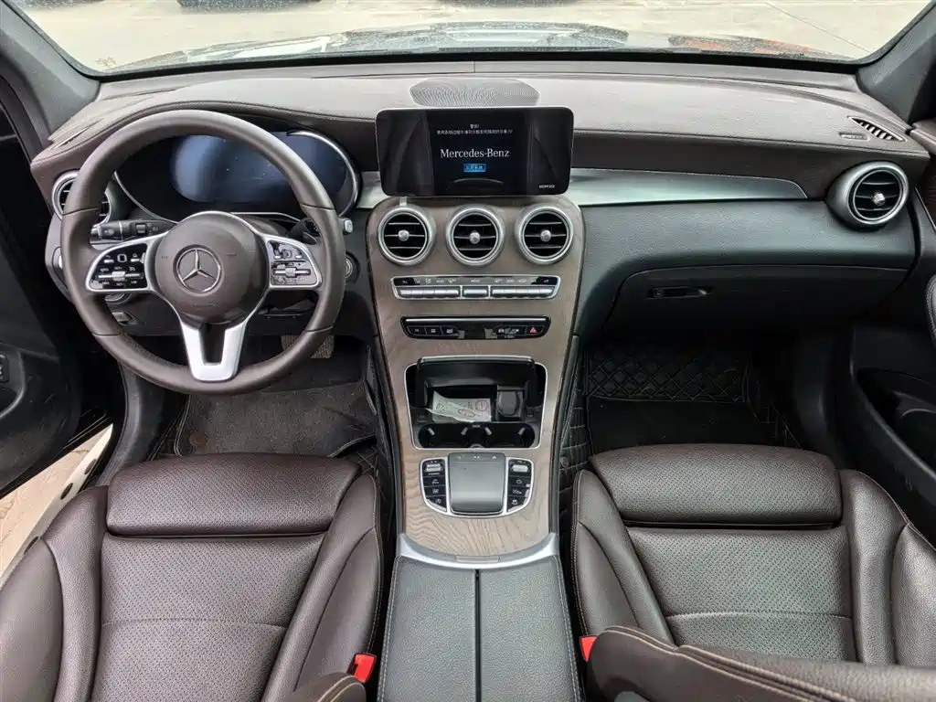 Mercedes-Benz GLC 2020 facelift GLC 260 L 4MATIC luxury model купить на сайте DeffCars