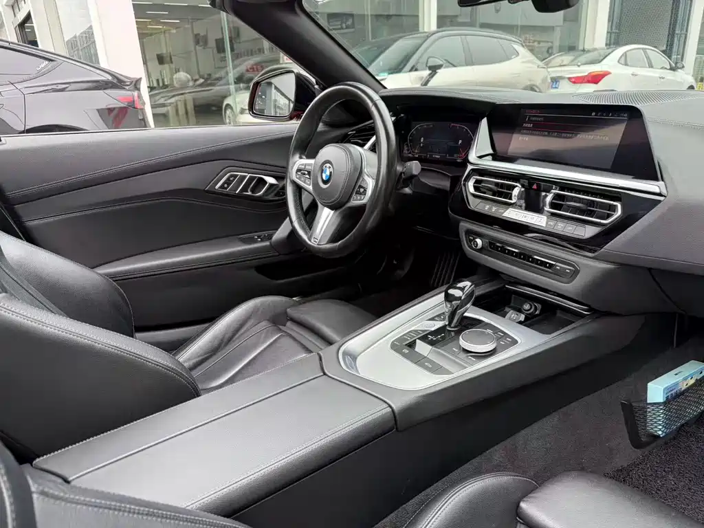 BMW Z4 2019 sDrive 25i M Sports Night Package купить на сайте DeffCars