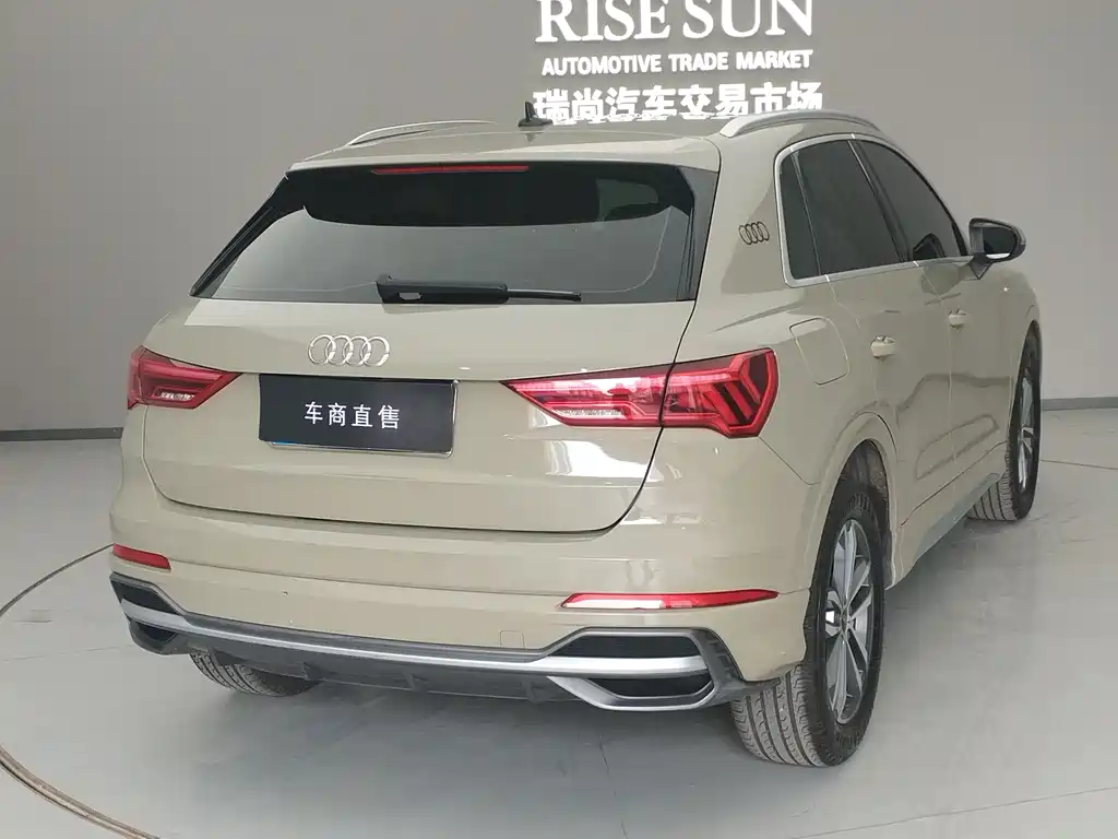 Audi Q3 2021 35 TFSI aggressive and dynamic купить на сайте DeffCars