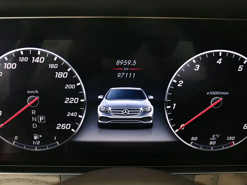 Mercedes-Benz E-Class 2019 E 200 L купить на сайте DeffCars