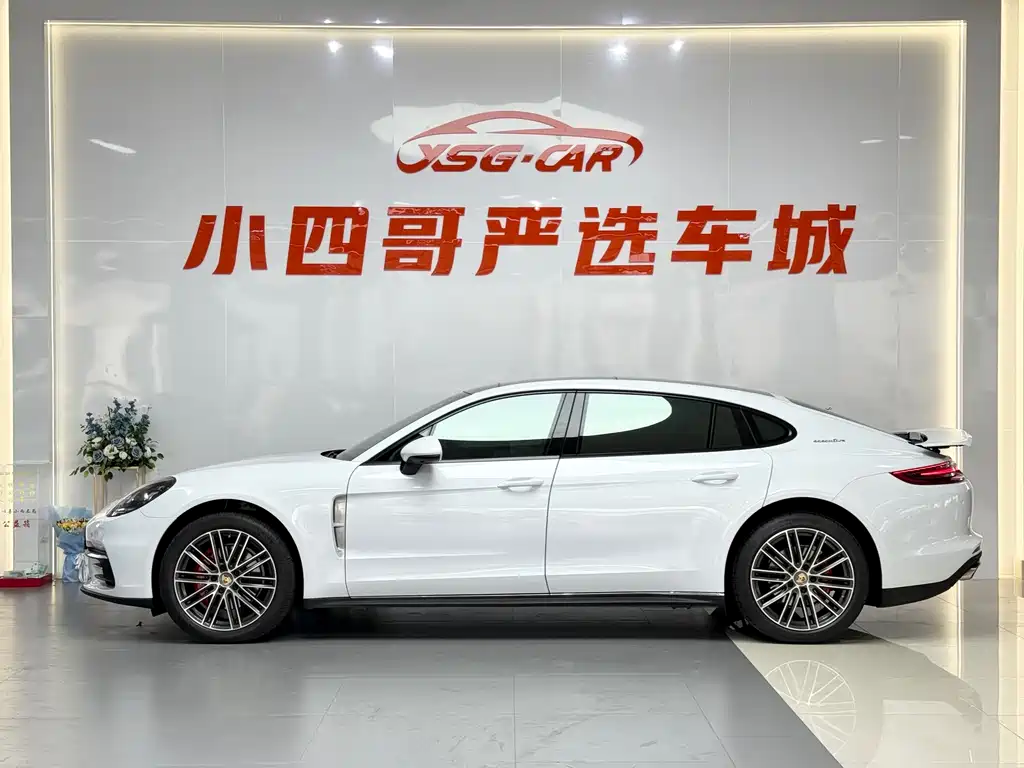 Panamera 2017 Panamera 4 Executive Extended Edition 3.0T купить на сайте DeffCars