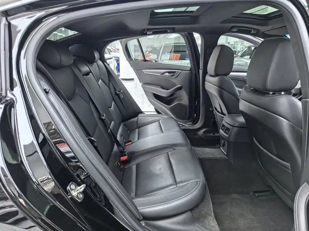 Cadillac CT5 2023 28T luxury model (standard version) купить на сайте DeffCars