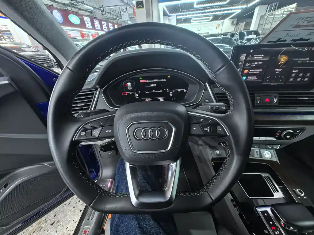 Audi Q5L 2021 40 TFSI luxury and dynamic model купить на сайте DeffCars