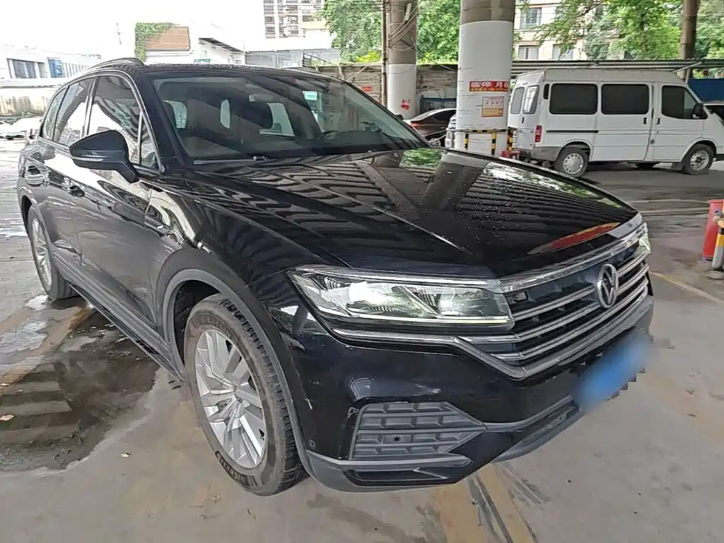 Touareg 2021 2.0TSI Navigator Special Edition купить на сайте DeffCars