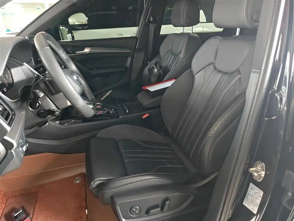 Audi Q5L 2022 facelift 45T luxury and dynamic model купить на сайте DeffCars