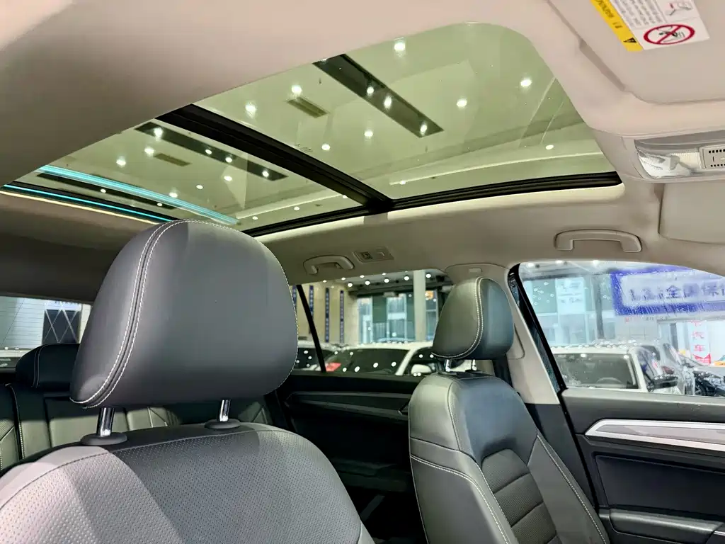 Touron 2020 facelift 380TSI four-wheel drive luxury version купить на сайте DeffCars
