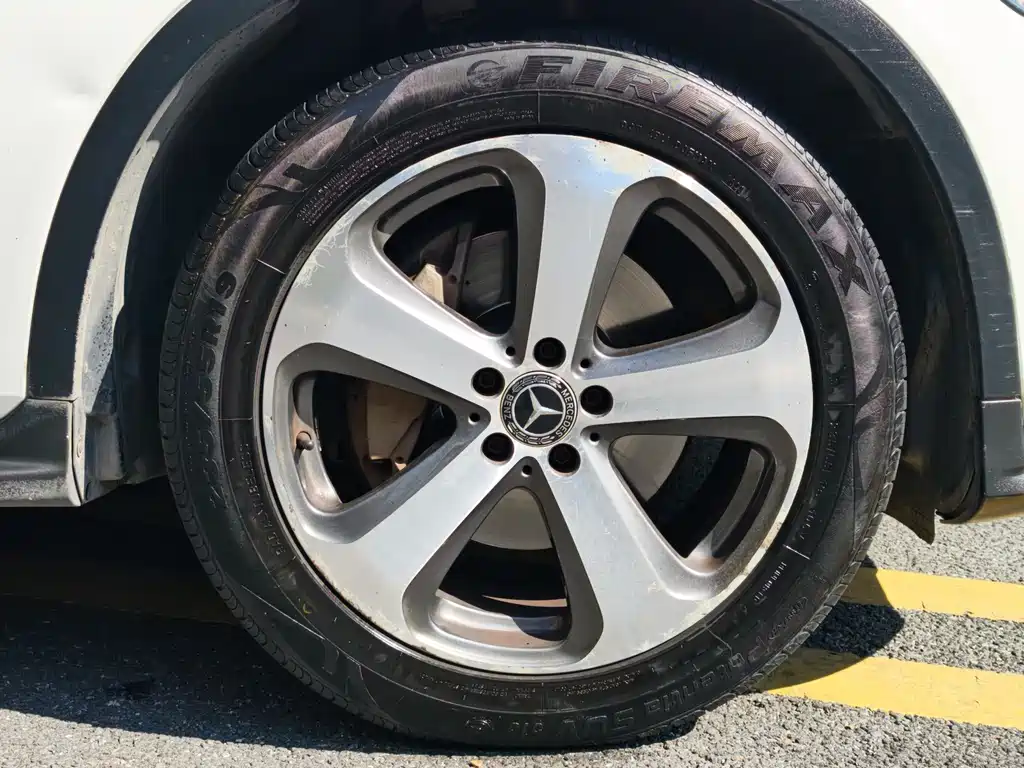 Mercedes-Benz GLC 2017 GLC 260 4MATIC luxury model купить на сайте DeffCars