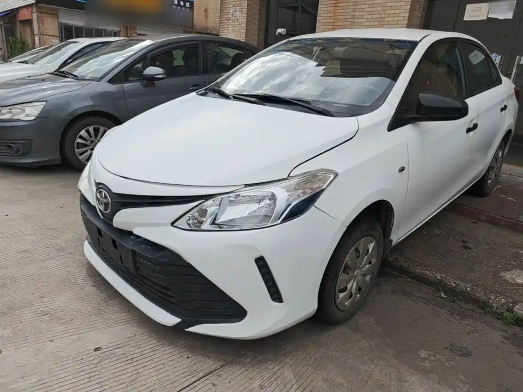 Vios 2017 1.3L manual front version купить на сайте DeffCars