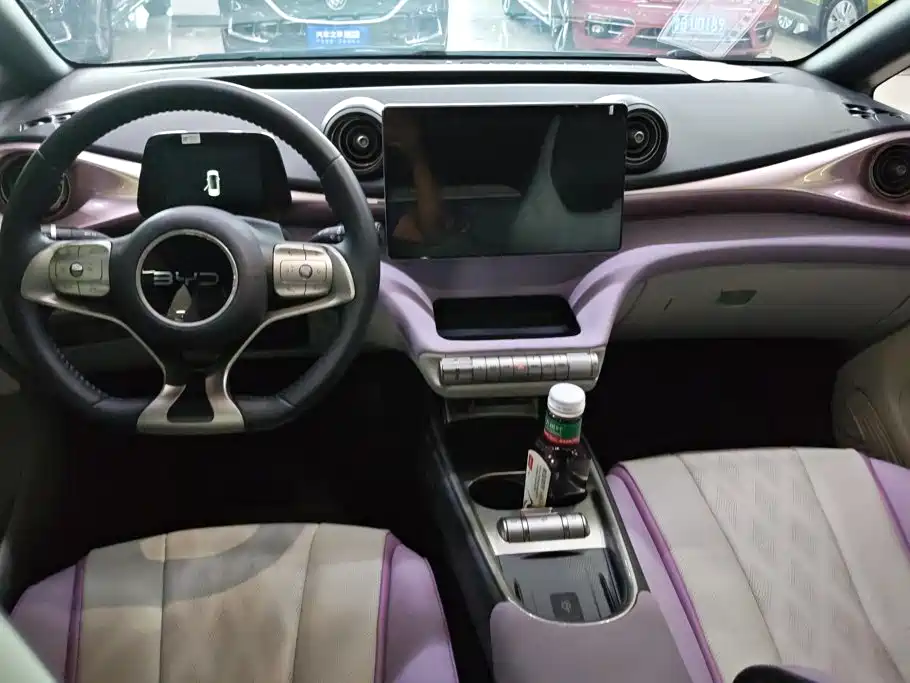 Dolphin 2024 Honor Edition 420km Fashion Edition купить на сайте DeffCars