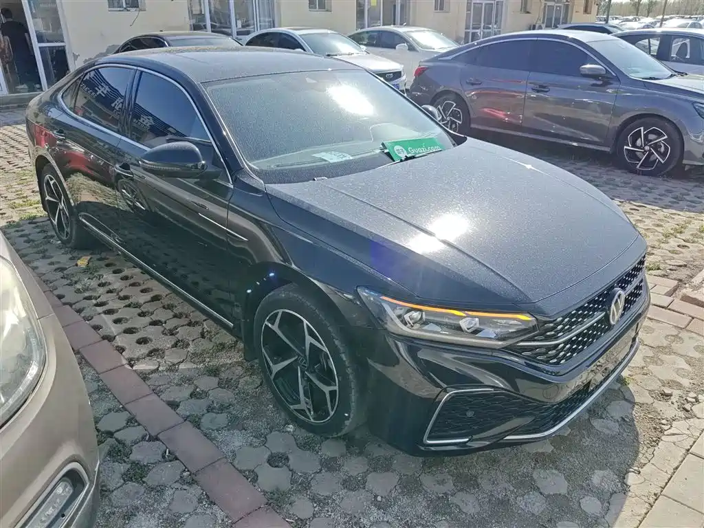 Passat 2023 facelift 330TSI Starry Sky Deluxe Edition купить на сайте DeffCars
