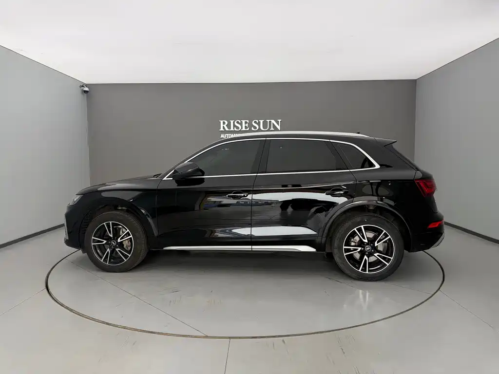 Audi Q5L 2022 40T fashionable and dynamic model купить на сайте DeffCars