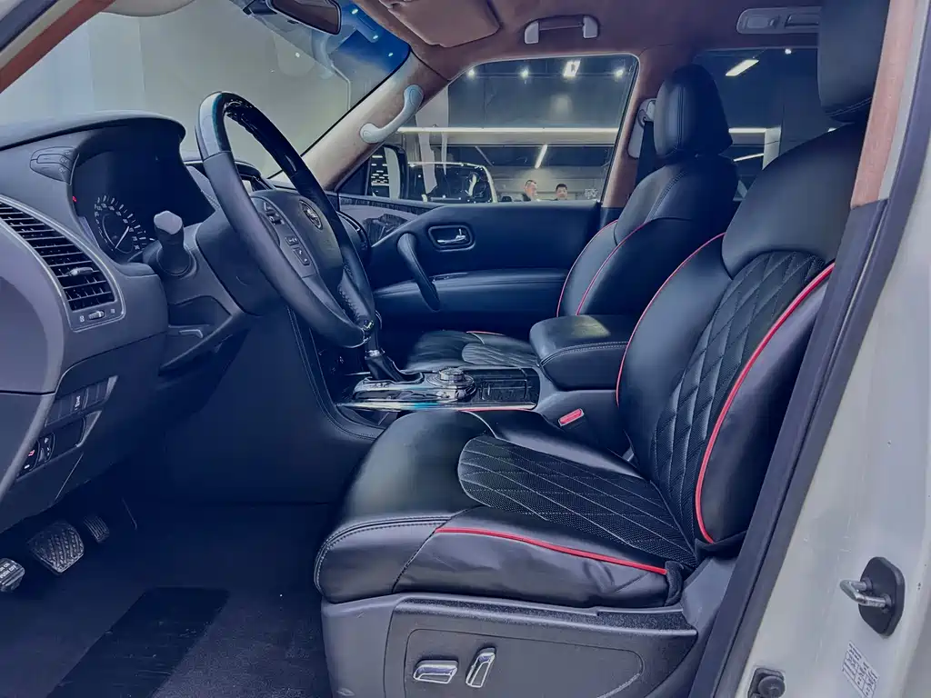 Patrol 2018 4.0L LinkedIn model купить на сайте DeffCars