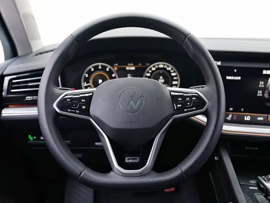 Touareg 2021 2.0TSI Ruishang Edition купить на сайте DeffCars