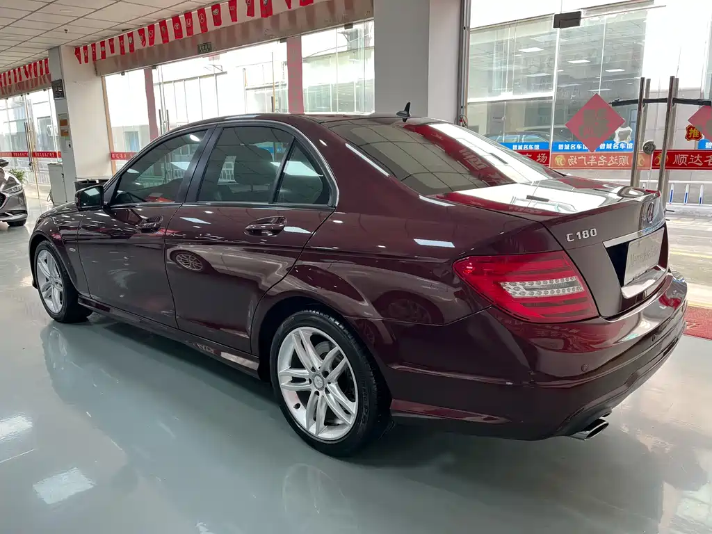 Mercedes-Benz C-Class 2013 C 180 Classic Grand Edition купить на сайте DeffCars