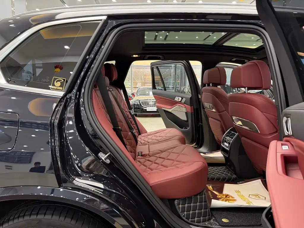 BMW X5 2022 facelift xDrive 40Li M sports package купить на сайте DeffCars