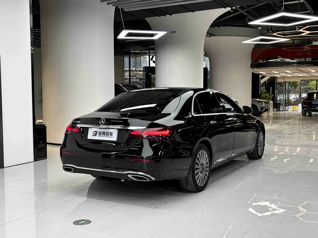 Mercedes-Benz E-Class 2023 E 300 L Luxury Model купить на сайте DeffCars