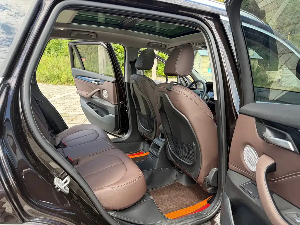 BMW X1 sDrive20Li sleek 2022 купить на сайте DeffCars