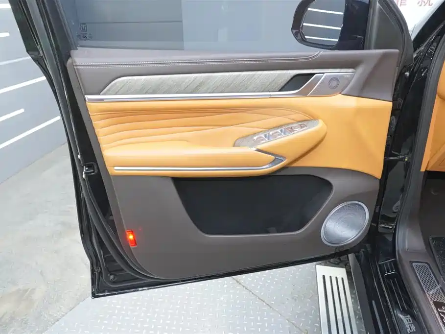 Tank 500 New Energy 2023 Hi4-T купить на сайте DeffCars