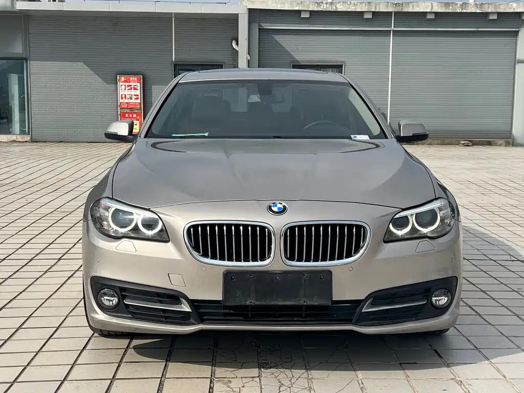 BMW 5 Series Imported 2015 520i Elegant купить на сайте DeffCars