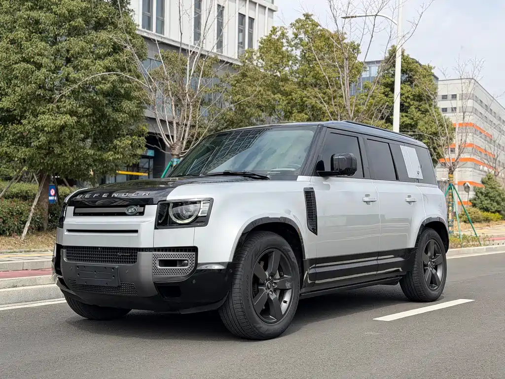 Land Rover Defender 2022 110 P400 X-DYNAMIC HSE купить на сайте DeffCars