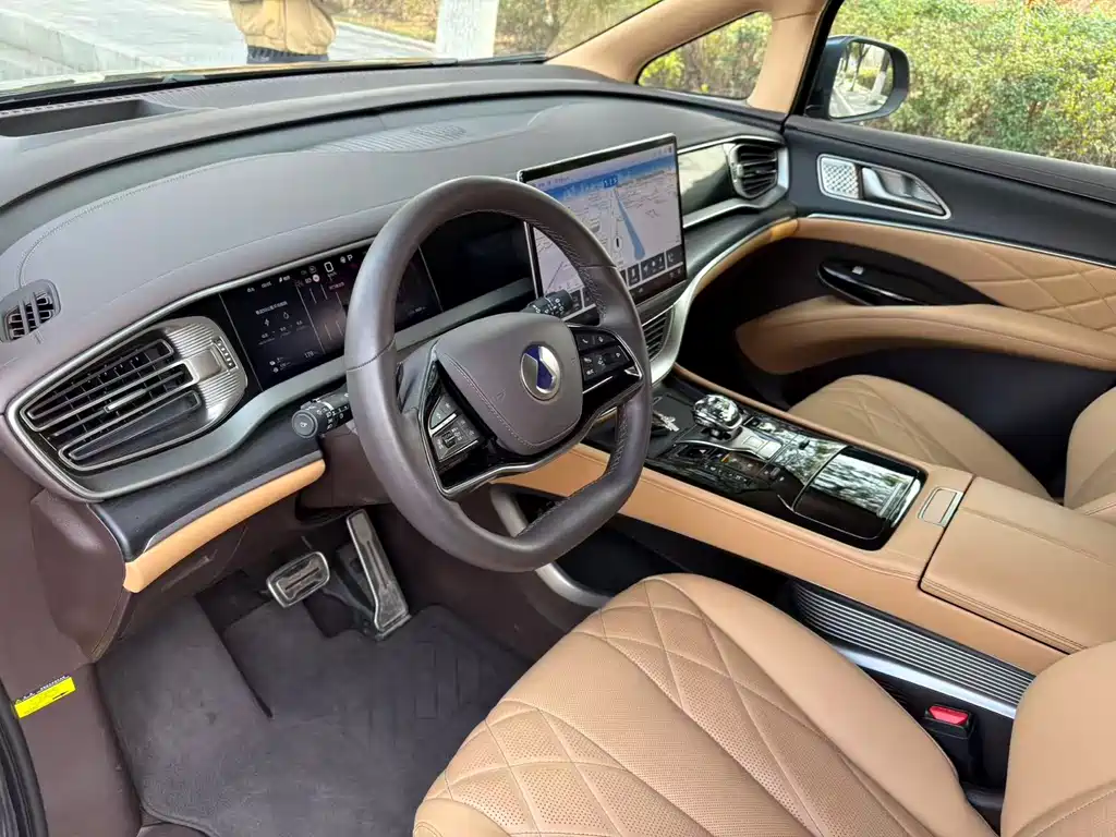 Denza D9 2025 DM-i smart driving version 1020 four-wheel drive flagship model купить на сайте DeffCars