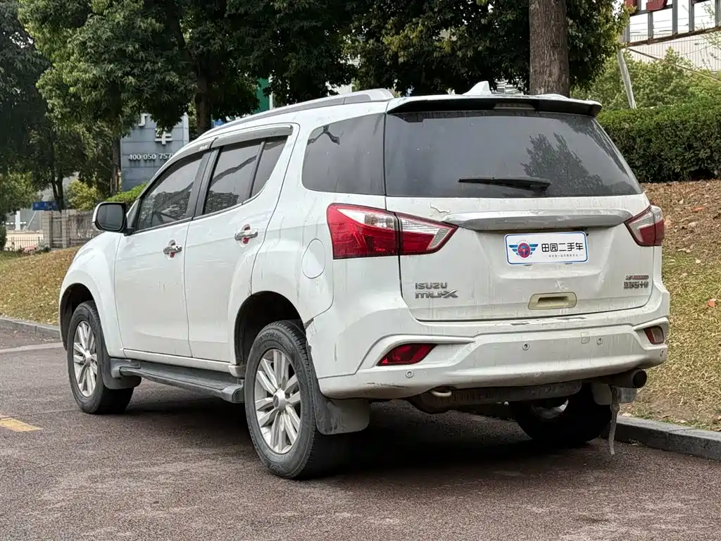 mu-X Shepherd 2018 1.9T diesel automatic four-wheel drive Jinyue version 7 seats купить на сайте DeffCars