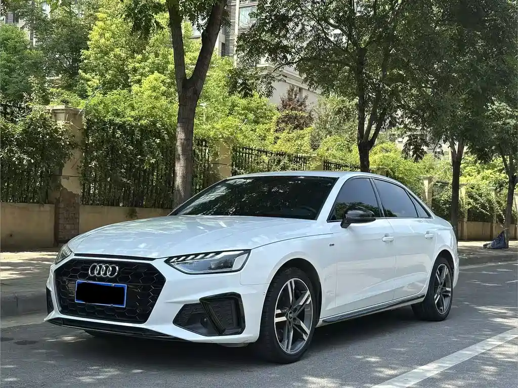 Audi A4L 2023 40 TFSI luxury and dynamic model купить на сайте DeffCars