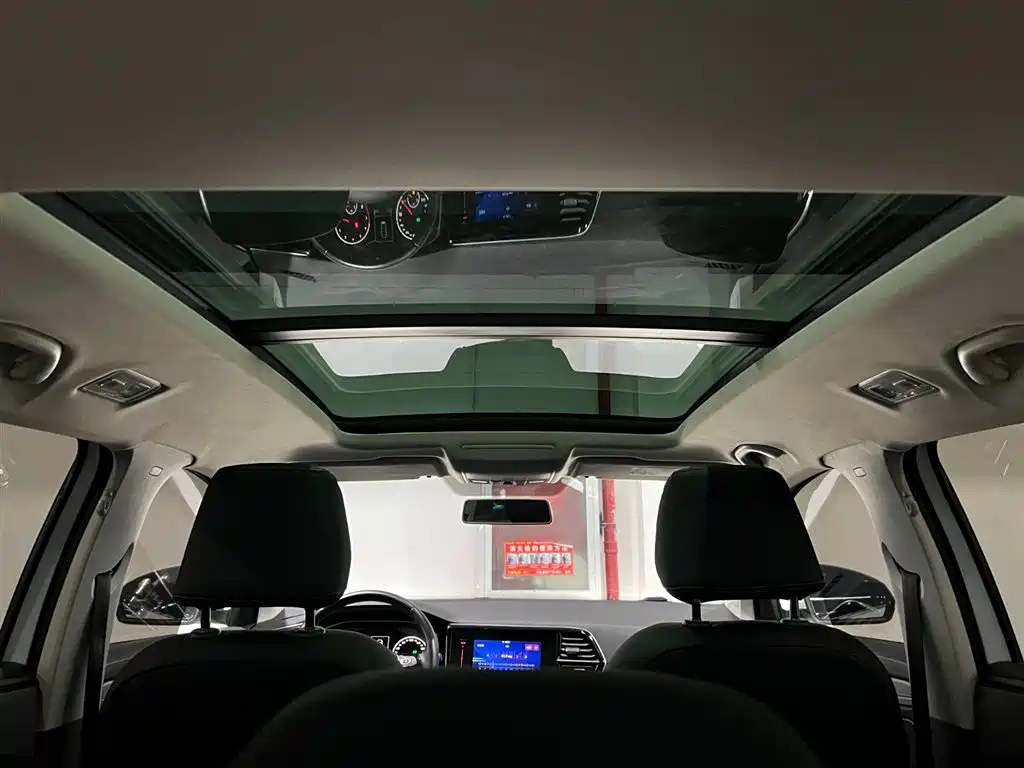 Jetta VS7 2023 280TSI automatic aggressive version купить на сайте DeffCars