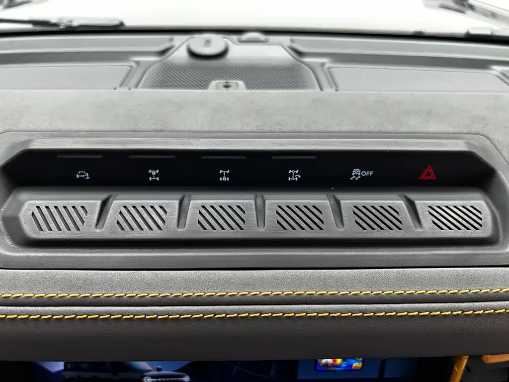 Ford Ragnarok 2024 2.3T Wasteland купить на сайте DeffCars