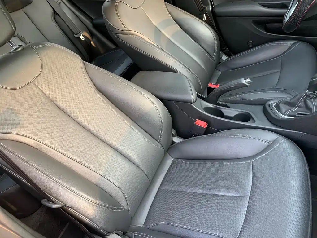 Yinglang 2021 1.3T automatic light hybrid elite model купить на сайте DeffCars